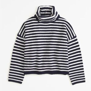 Abercrombie Wedge Turtleneck Sweater in Navy Stripe Size M